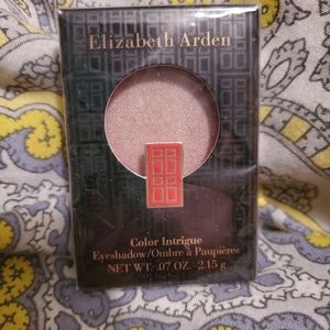 Elizabeth Arden Color Intriguing Eye Shawdow